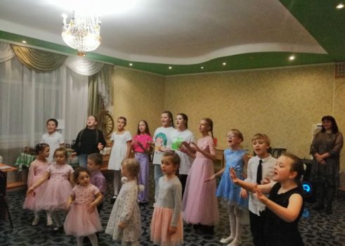 «Ладушки, ладушки — дедушки и бабушки»