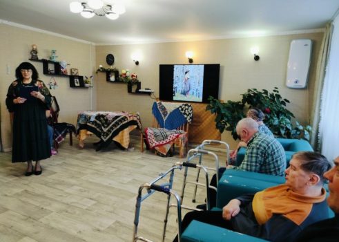 «В Покров день-платок надень»