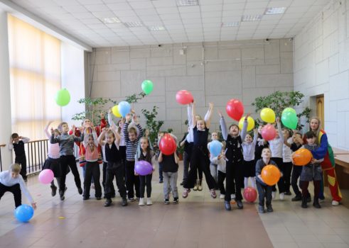 «Путешествие в страну смеха»