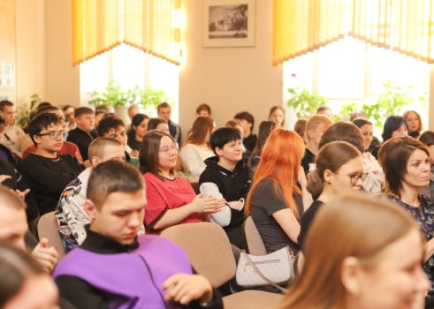Интерактивная музыкально-развлекательная программа «Виват»